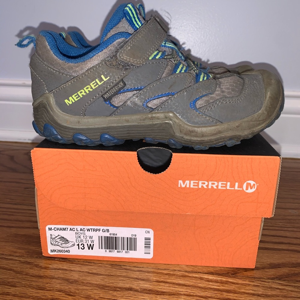 Boys Sturdy Wide shoes